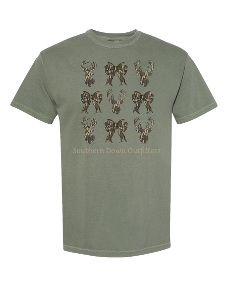 Bows & Bucks Tee